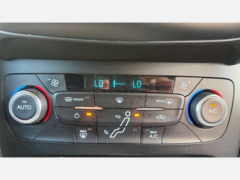 Ford Focus 1.5 Focus Titanium TDCi 5dr 22