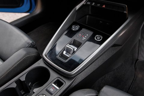 Audi A3 SPORTBACK TFSI E S LINE 33