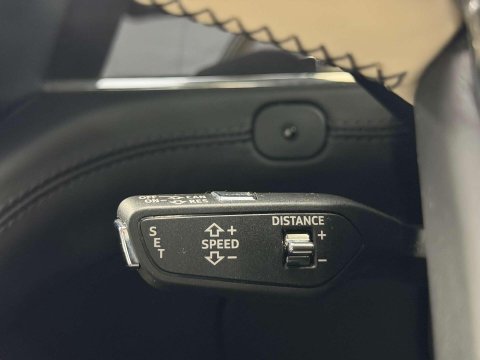 Bentley Bentayga 4.0 V8 SUV 5dr Petrol Auto 4WD Euro 6 (s/s) (550 ps) 47