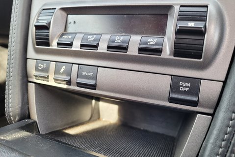 Porsche Cayman 24V S 41