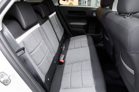 Citroen C4 Cactus PURETECH ORIGINS S/S 31