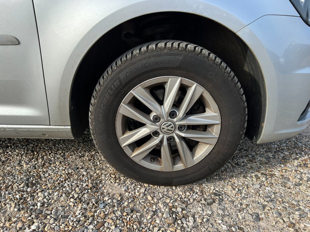 Volkswagen Caddy SWB L1H1 Low Roof Highline C20 Air Con Alloys Sensors EURO 6 NO VAT 16