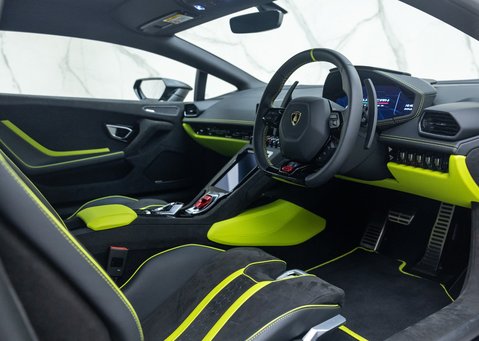Lamborghini Huracan Tecnica