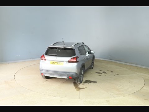Peugeot 2008 ALLURE 6