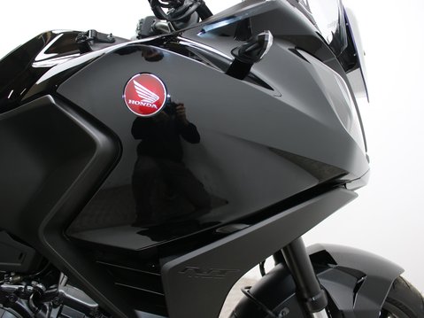 Honda NT1100 NT 1100 A-N 22