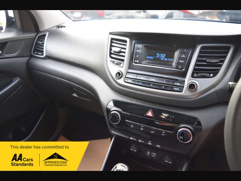 Hyundai TUCSON 1.6 Tucson S Blue Drive 2WD GDi 5dr 48