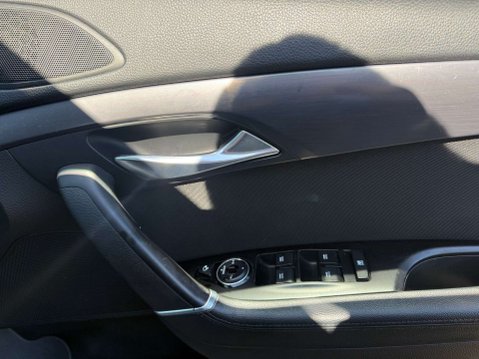 Hyundai i40 1.7 i40 Style CRDi Auto 5dr 18