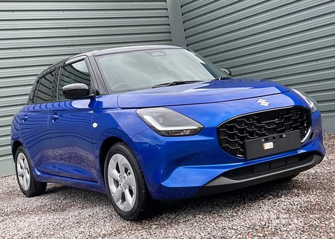 Suzuki Swift Motion 1.2 Mild Hybrid CVT 3