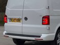 Volkswagen Transporter 2.0 Transporter T32 Highline TDI BlueMotion Technology 11