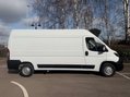 Peugeot Boxer 2.2 Boxer 335 Professional L3H2 Blue HDi 17