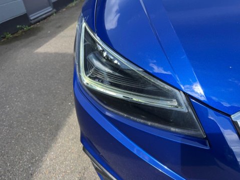 SEAT Ibiza TSI FR SPORT 23