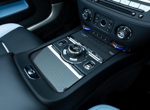 Rolls-Royce Dawn Black Badge 23