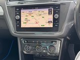 Volkswagen Tiguan 1.5 TSI EVO Match Euro 6 (s/s) 5dr 8