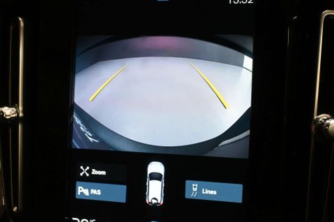 Volvo XC40 1.5 XC40 R-Design Pro T5 Recharge Auto 5dr 8