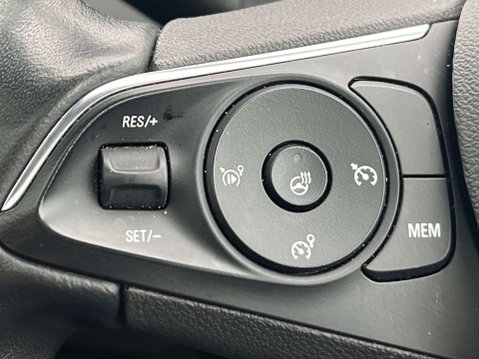 Vauxhall Grandland X 1.2 Grandland X Sport Nav T S/S 5dr *NATIONAL DELIVERY* 19
