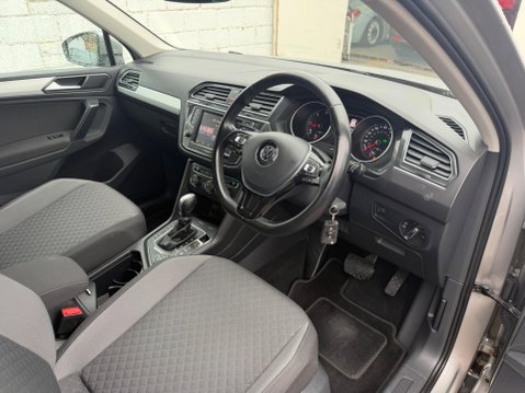 Volkswagen Tiguan 2.0 TDI SE Navigation DSG 4Motion Euro 6 (s/s) 5dr 40