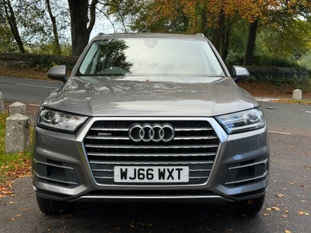 Audi Q7 TDI QUATTRO SE 9