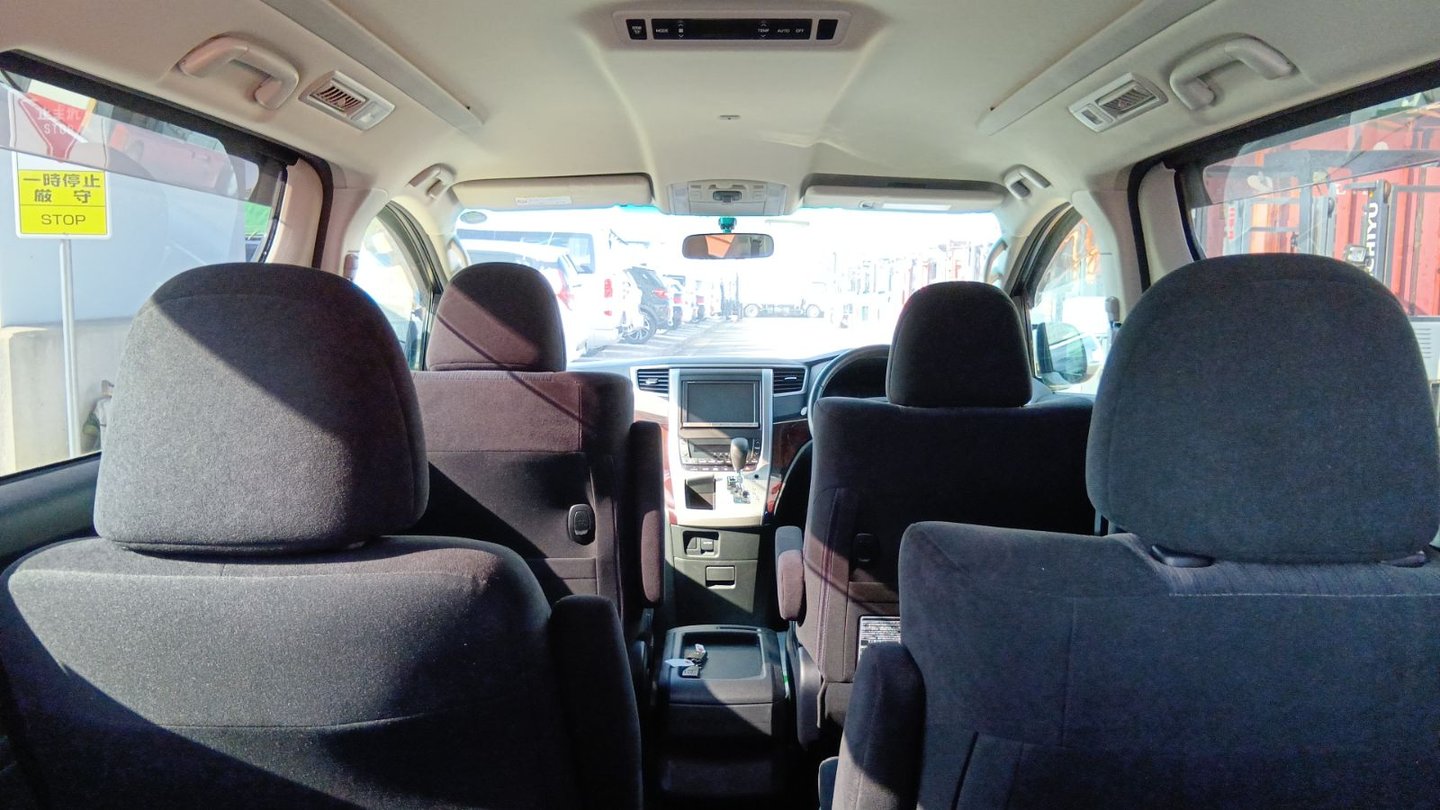 2012 Toyota Alphard JDM car for sale — photo 18 of 25