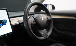 Tesla Model 3 STANDARD RANGE PLUS 19" Alloys Heated Seats & Steering Wheel One Owner VATQ 24