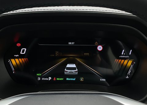 MG ZS 1.5 HYBRID+ TROPHY 23