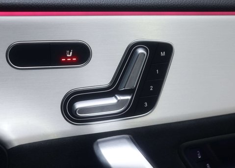 Mercedes-Benz CLA Class 1.3 CLA 180 AMG Line Premium+ Night Edition A 5dr 42