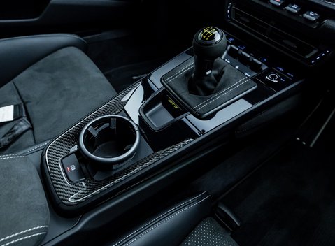 Porsche 911 GT3 (992) 18