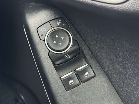 Ford Fiesta 1.0 Fiesta ST-Line X Edition T MHEV 3dr 31