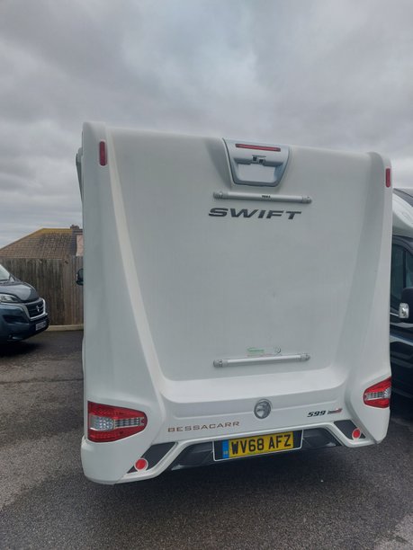 Swift Bessacarr 599 2018 (68) AUTOMATIC (ON HOLD) 19