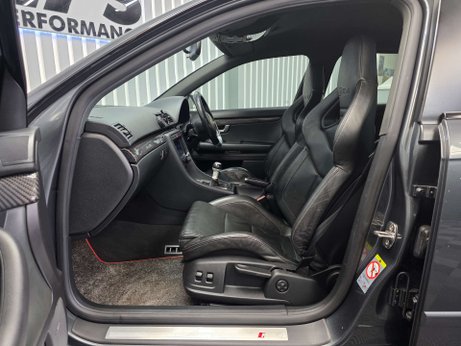 Audi RS4 4.2 Estate 5dr Petrol Manual quattro (326 g/km, 415 bhp) 49