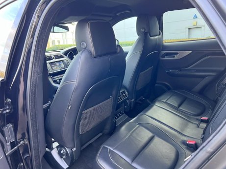 Jaguar F-Pace 2.0 D180 R-Sport Auto AWD Euro 6 (s/s) 5dr 69