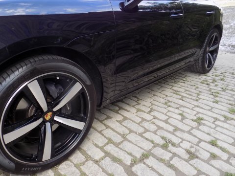 Porsche Macan 2.0T PDK 4WD SUV 20