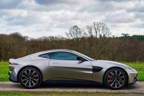 Aston Martin Vantage 4.0 Vantage V8 Auto 3dr 3