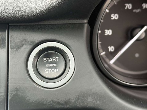 Land Rover Discovery Sport 2.0 Discovery Sport HSE TD4 Auto 4WD 5dr 47