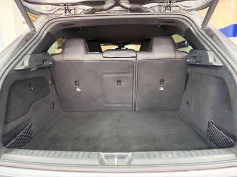 Mercedes-Benz GLA 1.6 GLA180 AMG Line Edition SUV 5dr Petrol 7G-DCT Euro 6 (s/s) (122 ps) 43