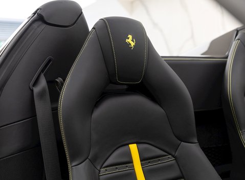 Ferrari 488 Spider 13