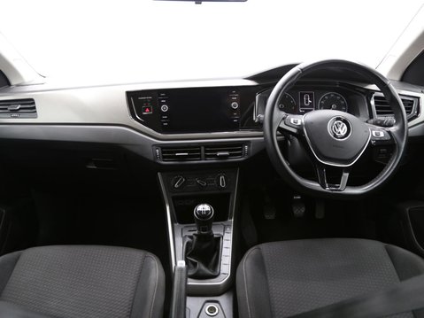 Volkswagen Polo 1.0 TSI SE Euro 6 (s/s) 5dr 9