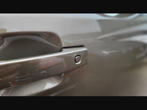 Land Rover Defender X-DYNAMIC HSE MHEV 43