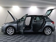 SEAT Ibiza TSI FR 6