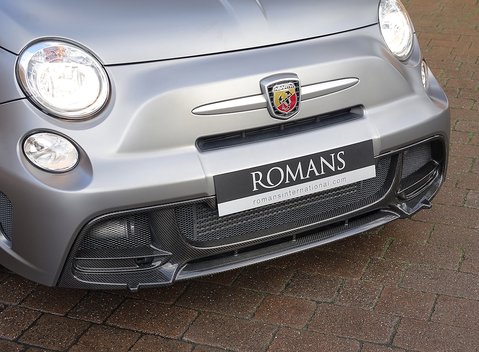 Abarth 695 Biposto 17