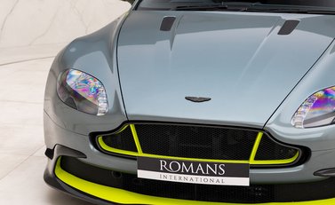 Aston Martin Vantage GT8 18