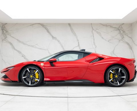 Ferrari SF90 Stradale 