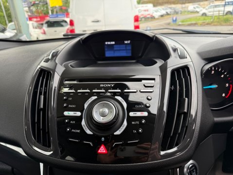 Ford Kuga 2.0 TDCi Titanium 2WD Euro 6 (s/s) 5dr 15