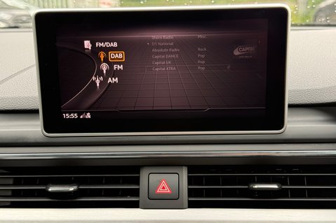 Audi A4 AVANT TFSI S LINE - DRIVING ASSIST PACK - VIRTUAL COCKPIT - APPLE CAR PLAY  50
