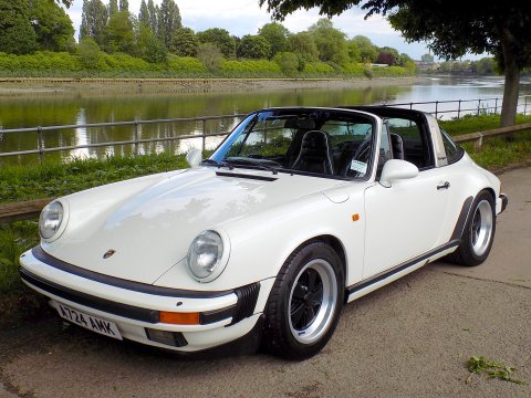 Porsche 911 CARRERA 3.2 TARGA 3