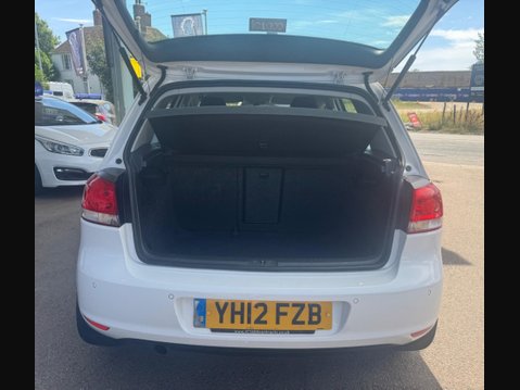 Volkswagen Golf 1.6 TDI BlueMotion Tech Match Euro 5 (s/s) 5dr 28