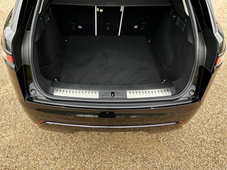 Land Rover Range Rover Velar R-DYNAMIC SE 83