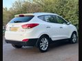 Hyundai ix35 2.0 CRDi Premium Auto 4WD Euro 5 5dr 3