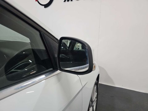 Ford Focus 1.0 Focus Zetec 5dr 29