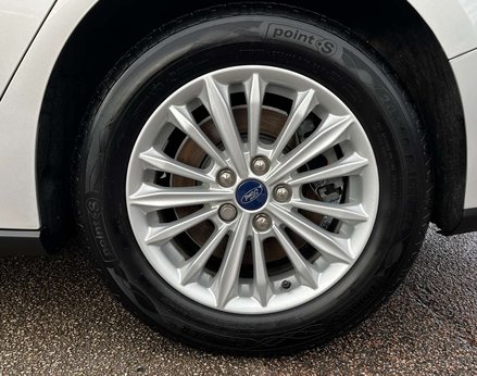 Ford Focus 1.5 Focus Titanium Auto 5dr 13