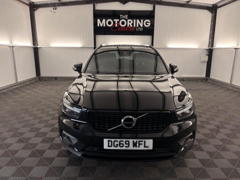 Volvo XC40 2.0 D3 R-Design Euro 6 (s/s) 5dr 47